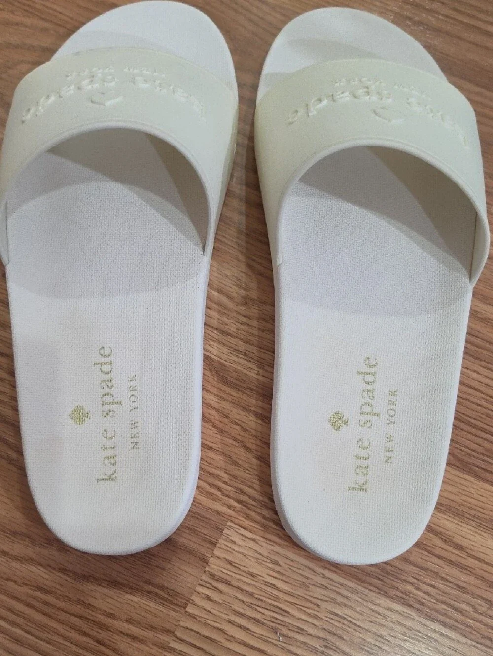 Kate Spade Off-WhiteNew York Sunny E mbossed Slide Sandals- Size 10